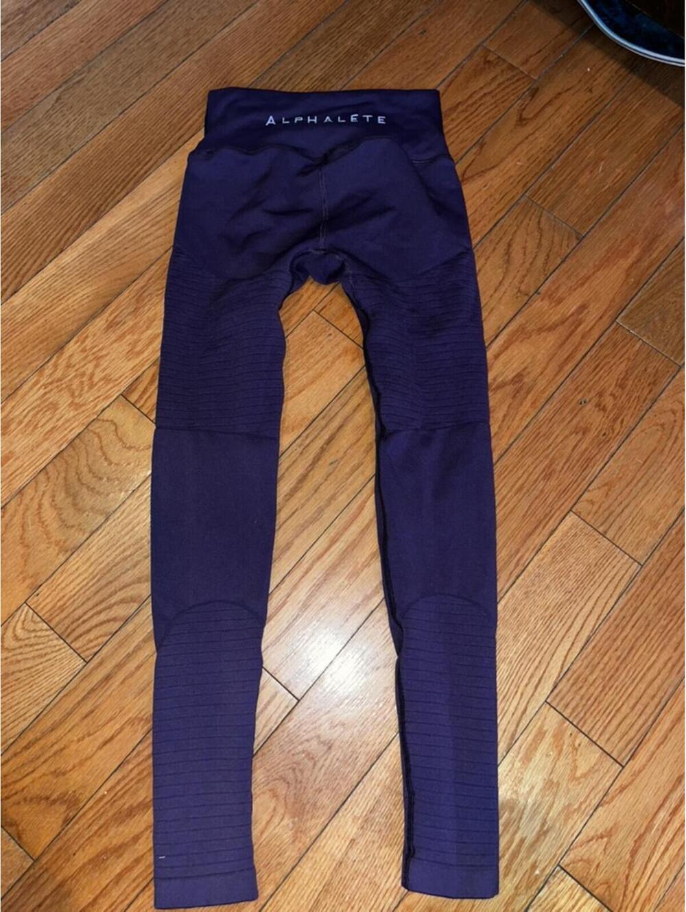 alphalete leggings